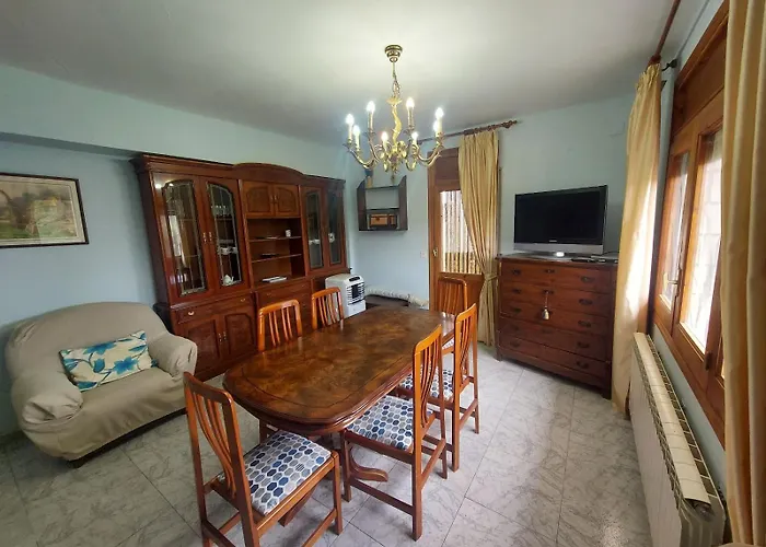 Casa Nasarre- Acogedora Con Garaje Con Vistas A La Sierra De Guara